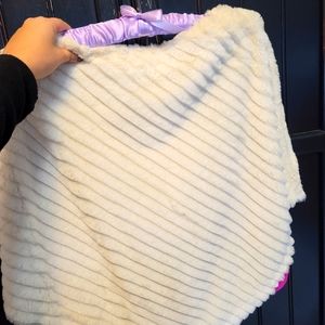 Black Rivet faux fur poncho